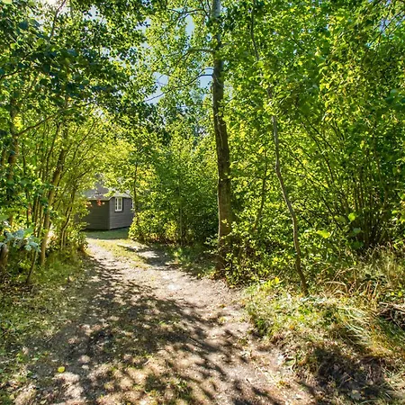 Gorgeous Home In Aakirkeby With Wifi