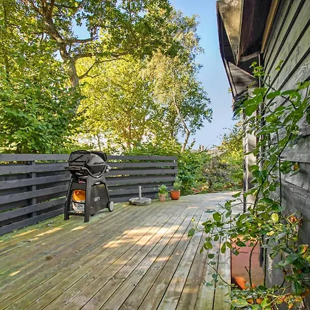 Gorgeous Home In Aakirkeby With Wifi